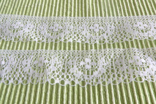 Spitze zarte stickerei - ,